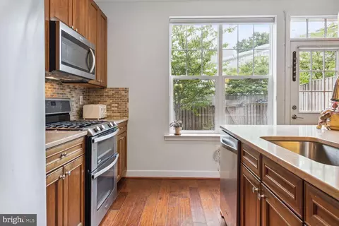 607 Lancaster St NE, Washington, DC 20017 photo 7