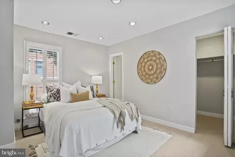 1329 Wallach Pl NW, Washington, DC 20009 photo 23