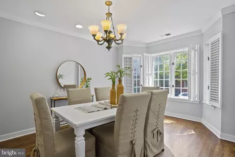 1329 Wallach Pl NW, Washington, DC 20009 photo 4