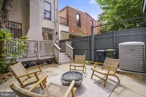 1329 Wallach Pl NW, Washington, DC 20009 photo 37