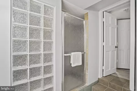 1329 Wallach Pl NW, Washington, DC 20009 photo 34