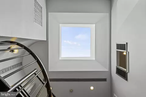 1329 Wallach Pl NW, Washington, DC 20009 photo 13