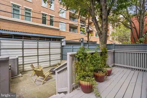 1329 Wallach Pl NW, Washington, DC 20009 photo 38