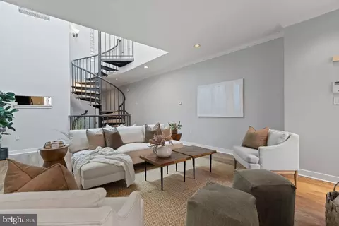 1329 Wallach Pl NW, Washington, DC 20009 photo 11