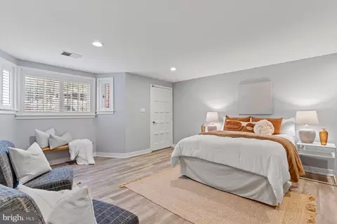1329 Wallach Pl NW, Washington, DC 20009 photo 28