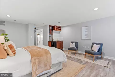1329 Wallach Pl NW, Washington, DC 20009 photo 30