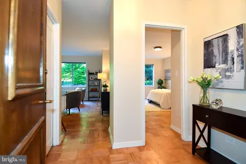 2801 New Mexico Ave NW #314, Washington, DC 20007