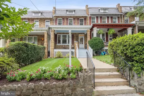 2306 Tunlaw Rd NW, Washington, DC 20007