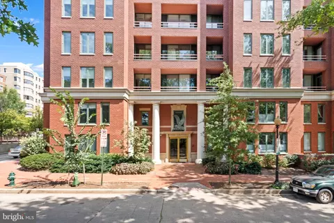 955 26th St NW #109, Washington, DC 20037
