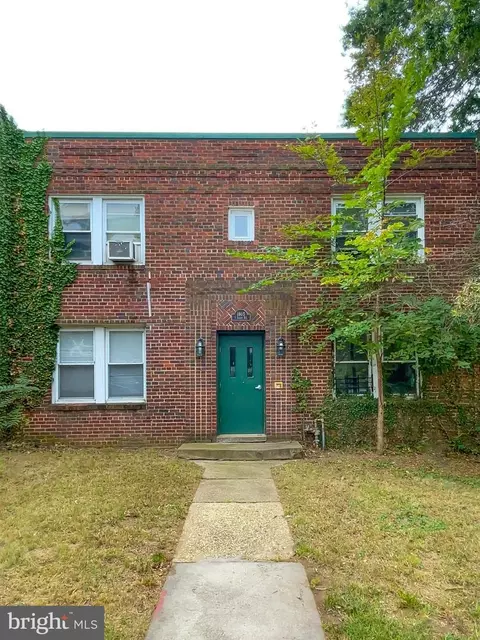 1805 I St NE, Washington, DC 20002