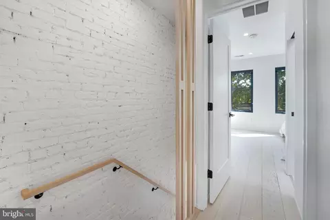 614 Morton Pl NE, Washington, DC 20002 photo 25