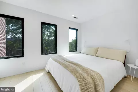 614 Morton Pl NE, Washington, DC 20002 photo 27