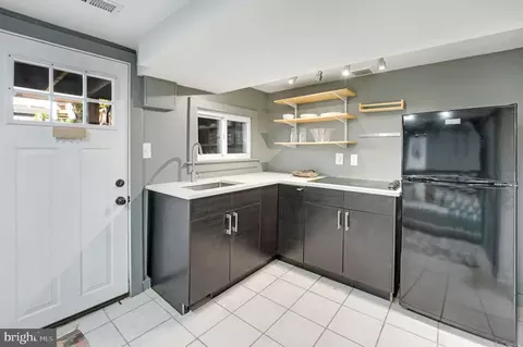 614 Morton Pl NE, Washington, DC 20002 photo 41