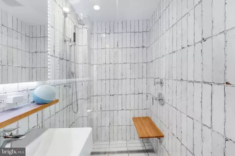 614 Morton Pl NE, Washington, DC 20002 photo 36