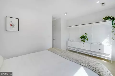 614 Morton Pl NE, Washington, DC 20002 photo 28
