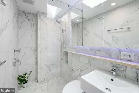 614 Morton Pl NE, Washington, DC 20002 photo 30