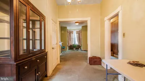 905 C St NE, Washington, DC 20002 photo 4