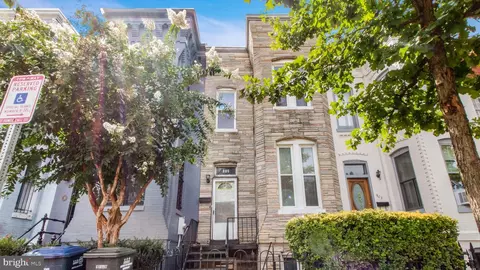 905 C St NE, Washington, DC 20002
