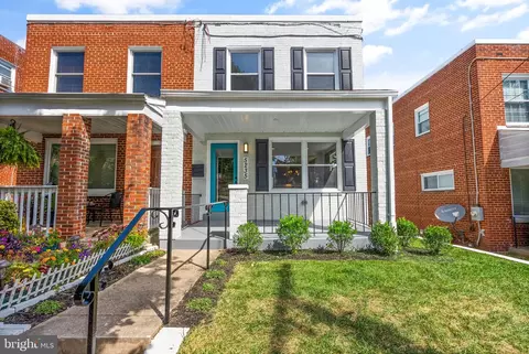 5235 Chillum Pl NE, Washington, DC 20011