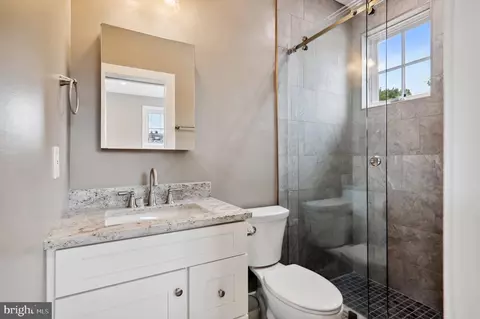 322 8th St SE, Washington, DC 20003 photo 34