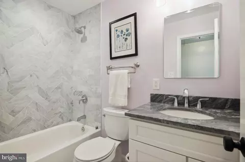 322 8th St SE, Washington, DC 20003 photo 21
