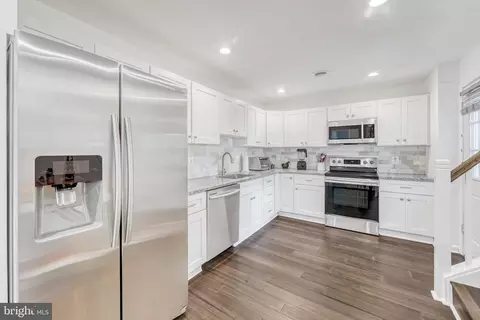 409 Savannah St SE, Washington, DC 20032