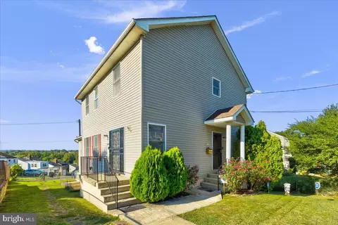 5069 Jay St NE, Washington, DC 20019