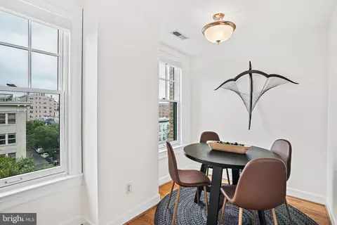 1724 17th St NW #66, Washington, DC 20009 photo 4