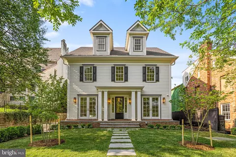 4511 Klingle St NW, Washington, DC 20016
