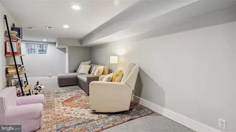 716 13th St SE, Washington, DC 20003 photo 27