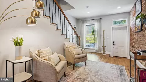 716 13th St SE, Washington, DC 20003 photo 5
