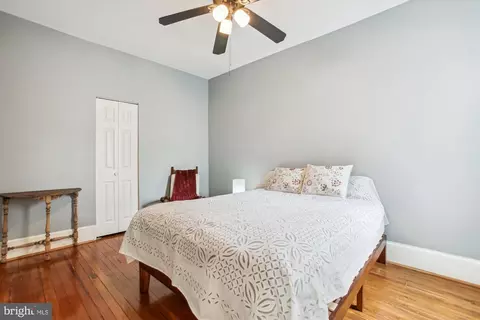 1020 C St NE, Washington, DC 20002 photo 32