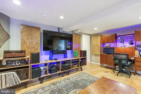 1020 C St NE, Washington, DC 20002 photo 43