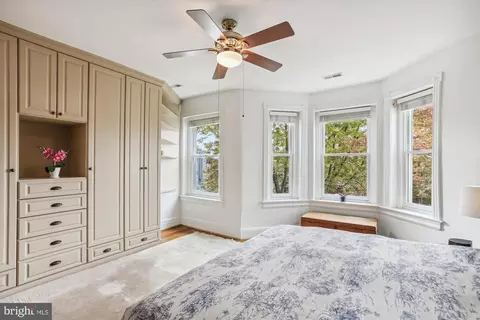 1020 C St NE, Washington, DC 20002 photo 28