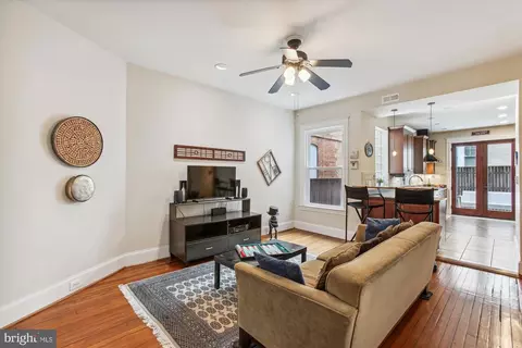 1020 C St NE, Washington, DC 20002 photo 11