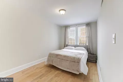 916 19th St NE, Washington, DC 20002 photo 12