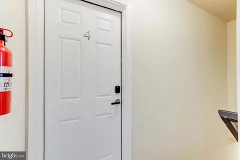 916 19th St NE, Washington, DC 20002 photo 44
