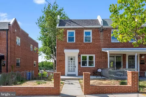 524 Foxhall Pl SE, Washington, DC 20032