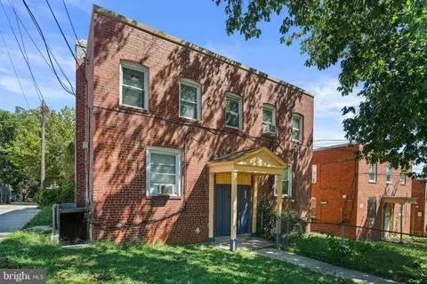 3204 28th St SE, Washington, DC 20020
