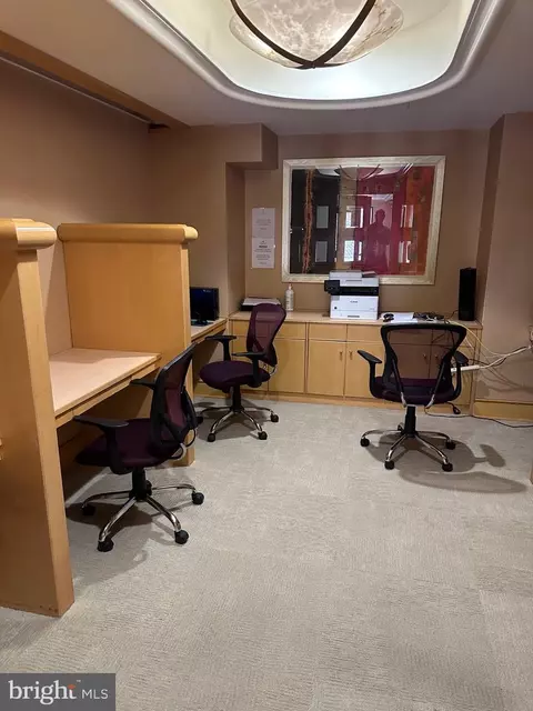 631 D St NW #931, Washington, DC 20004 photo 38