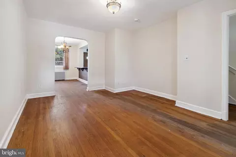 437 19th St NE, Washington, DC 20002 photo 3