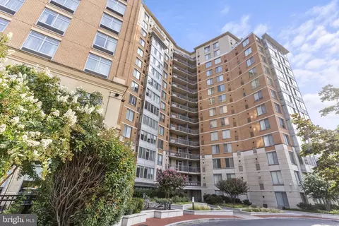 555 Massachusetts Ave NW #1118, Washington, DC 20001