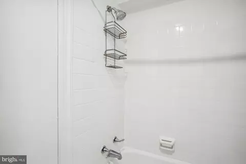 1800 S Street NW, Washington, DC 20009 photo 60