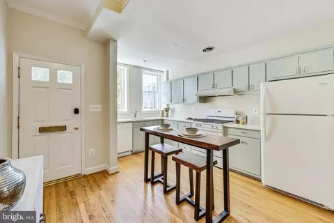 640 E Street SE, Washington, DC 20003 photo 7