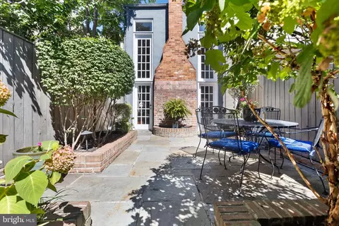 209 C St NE, Washington, DC 20002 photo 29