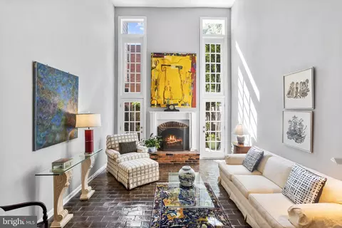 209 C St NE, Washington, DC 20002 photo 11