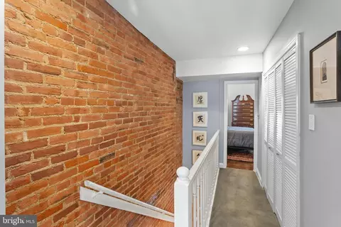 209 C St NE, Washington, DC 20002 photo 14