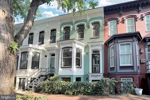 1451 Swann St NW, Washington, DC 20009