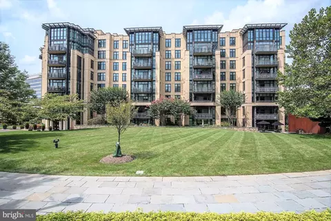 4301 Military Rd NW #513, Washington, DC 20015