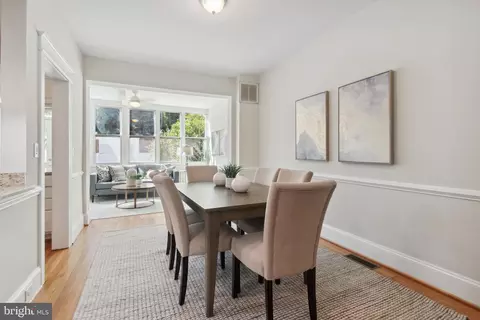 1920 38th St NW, Washington, DC 20007 photo 6